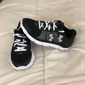 Under Armour Micro G speed Swift Women’s 7